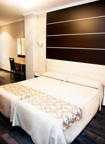 Imagen de la habitación del Hotel Universal, Granada. Foto 6