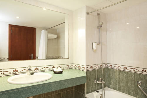 Imagen de la habitación del Hotel Universal Marqués. Foto 3