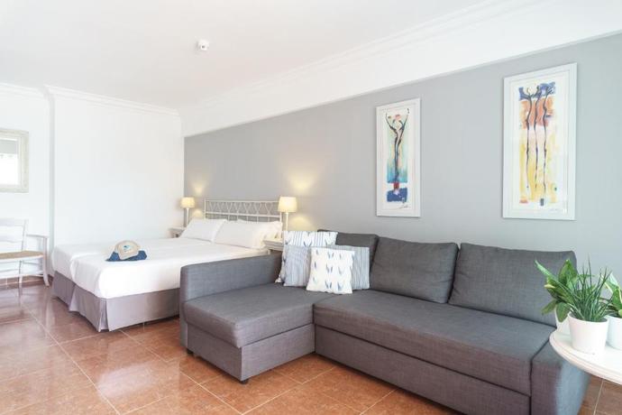 Imagen general del Hotel Universal Neptuno Adults Only. Foto 2