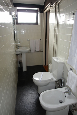 Imagen de la habitación del Hotel Universal, Oporto. Foto 6