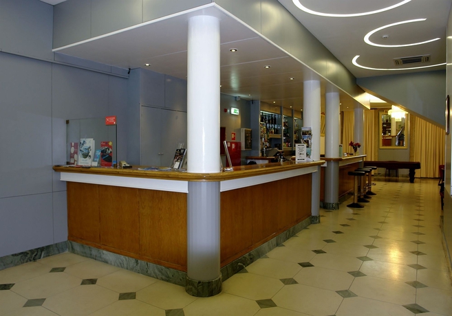 Imagen de los interiores del Hotel Universal, Oporto. Foto 14