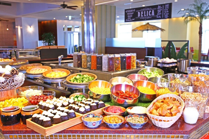 Imagen del bar/restaurante del Hotel Universal Port. Foto 5