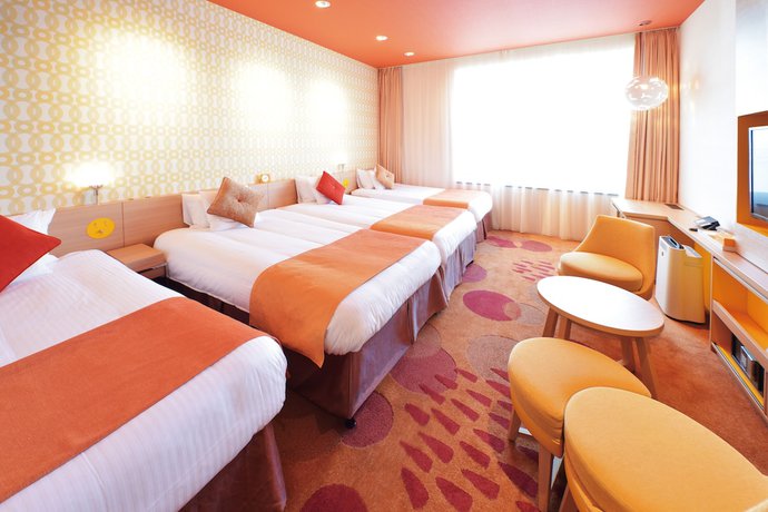 Imagen de la habitación del Hotel Universal Port Vita. Foto 12