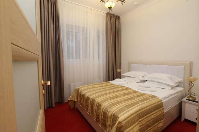 Imagen de la habitación del Hotel Universal, Svetlogorsk. Foto 11