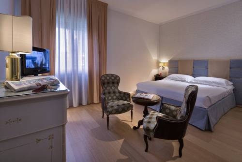 Imagen general del Hotel Universal Terme. Foto 6