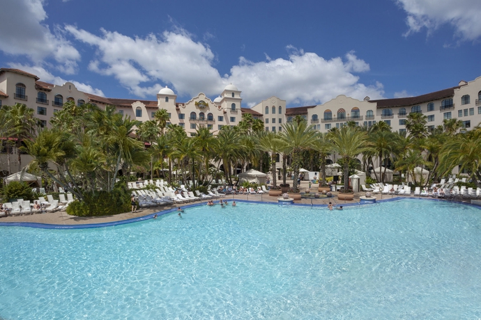 Imagen de la piscina del Hotel Universal's Hard Rock. Foto 16