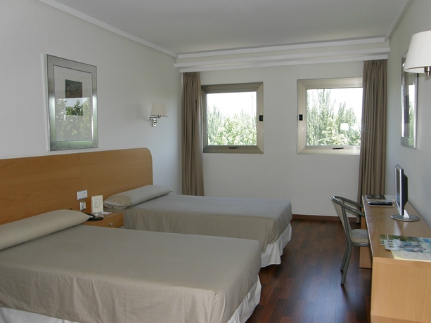 Imagen de la habitación del Hotel Universidad. Foto 7