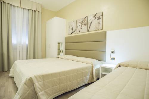 Imagen de la habitación del Hotel University, Bolonia. Foto 9