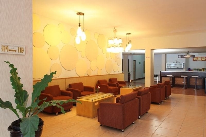 Imagen de los interiores del Hotel University Club Ugm. Foto 14