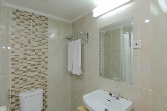 Imagen de la habitación del Hotel University, Depok. Foto 7