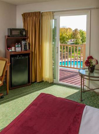 Imagen de la habitación del Hotel University Inn Academic Suites. Foto 7