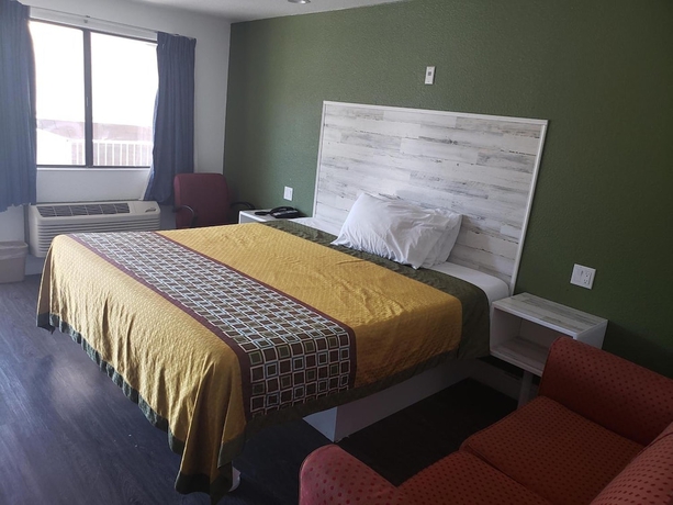 Imagen de la habitación del Hotel University Inn, Fresno. Foto 10