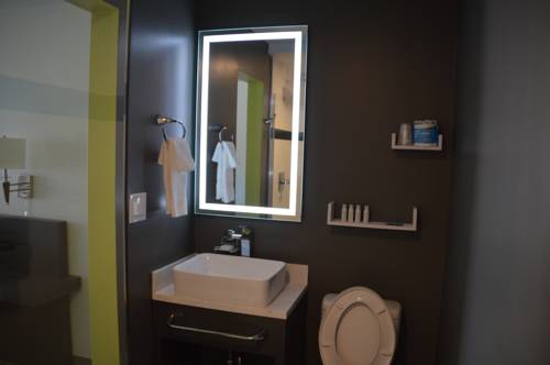 Imagen de la habitación del Hotel University Inn, Sky Harbor Aeropuerto. Foto 15