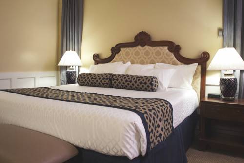 Imagen de la habitación del Hotel University Inn & Conference Center. Foto 9