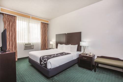 Imagen de la habitación del Hotel University Inn & Suites Berkeley. Foto 8