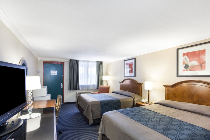Imagen de la habitación del Hotel University Inn and Suites San Antonio. Foto 1