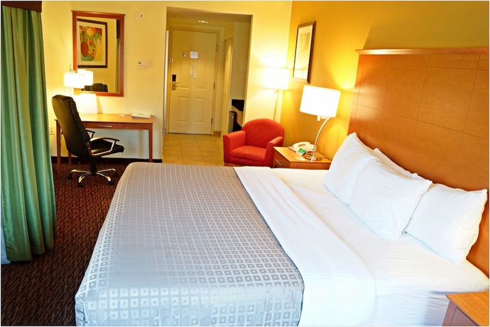 Imagen de la habitación del Hotel University & Suites Shippensburg, Trademark by Wyndham. Foto 5