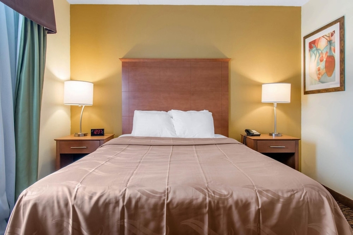 Imagen de la habitación del Hotel University & Suites Shippensburg, Trademark by Wyndham. Foto 11