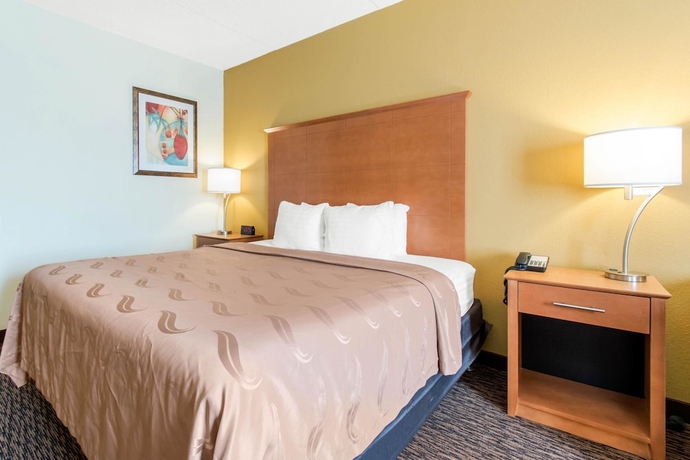 Imagen de la habitación del Hotel University & Suites Shippensburg, Trademark by Wyndham. Foto 13