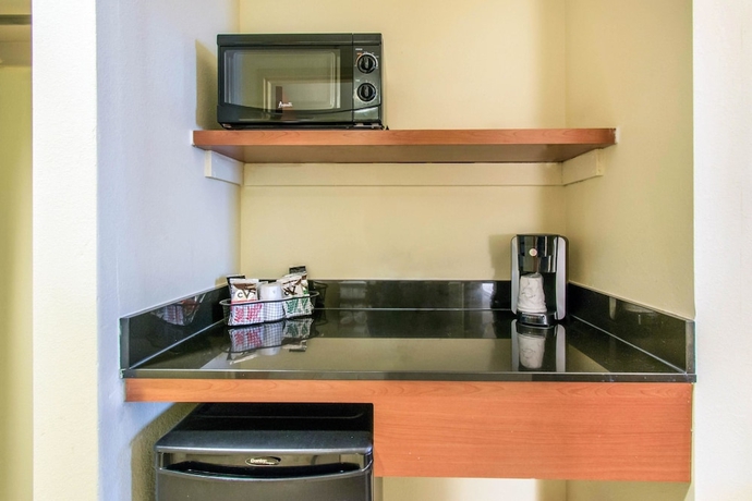 Imagen de la habitación del Hotel University & Suites Shippensburg, Trademark by Wyndham. Foto 17