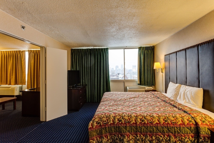 Imagen de la habitación del Hotel University and Suites. Foto 2