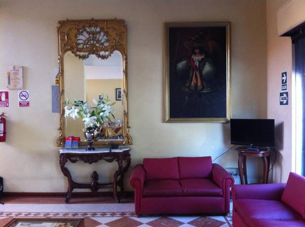 Imagen de los interiores del Hotel Universo, Ayacucho. Foto 20