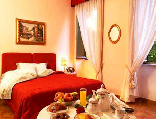 Imagen de la habitación del Hotel Universo, FIUGGI. Foto 2