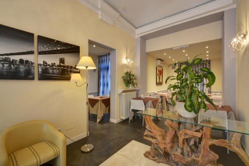 Imagen general del Hotel Universo, Turín. Foto 3