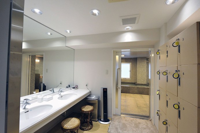 Imagen de los interiores del Hotel Unizo Inn Tokyo Hatchobori. Foto 10