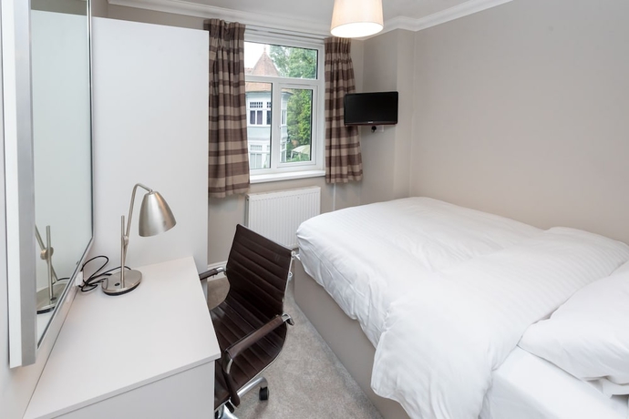 Imagen de la habitación del Hotel Uno Heathrow Windsor. Foto 7