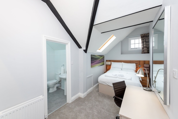 Imagen de la habitación del Hotel Uno Heathrow Windsor. Foto 13