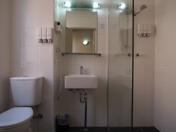 Imagen de la habitación del Hotel Uno Sydney. Foto 5