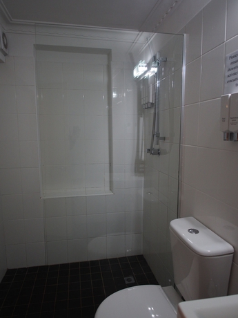 Imagen de la habitación del Hotel Uno Sydney. Foto 8