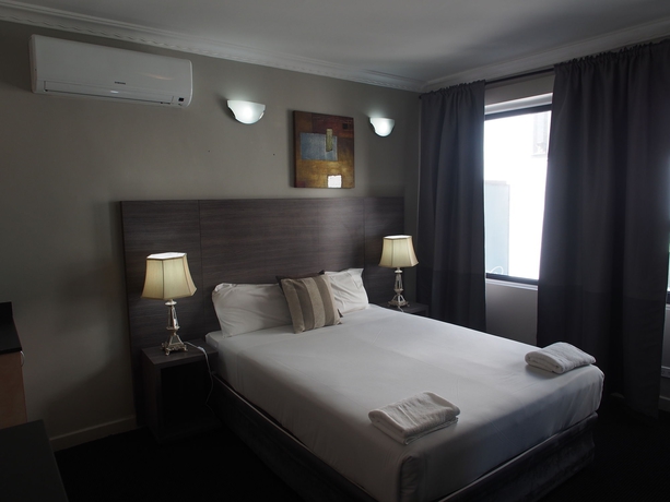 Imagen de la habitación del Hotel Uno Sydney. Foto 11