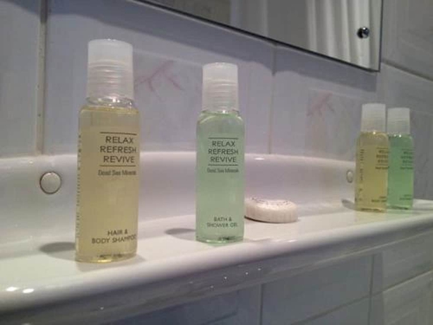 Imagen de la habitación del Hotel Uno Thames. Foto 7