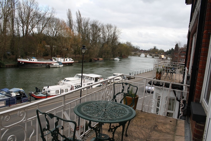 Imagen de la habitación del Hotel Uno Thames. Foto 17