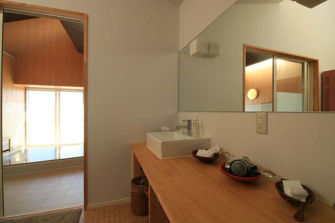 Imagen general del Hotel Unoshima Villa. Foto 18