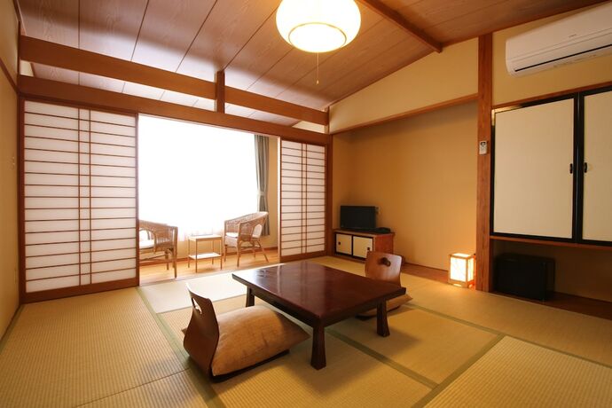 Imagen de la habitación del Hotel Unoshima Villa. Foto 22