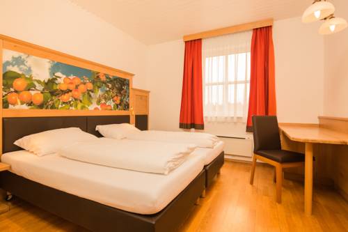 Imagen de la habitación del Hotel Unter Den Linden. Foto 15