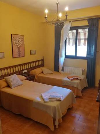 Imagen de la habitación del Hotel Uña Serranía Encantada. Foto 9