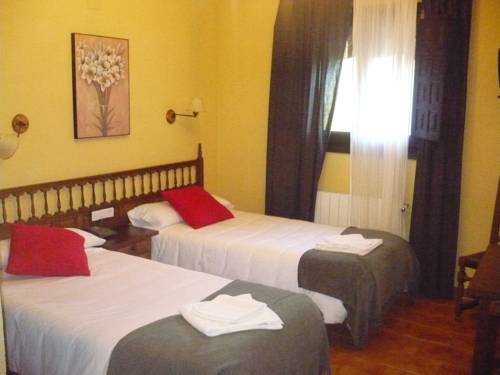 Imagen de la habitación del Hotel Uña Serranía Encantada. Foto 11