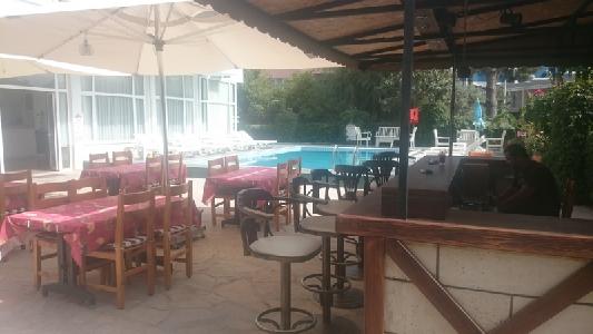 Imagen del bar/restaurante del Hotel Unver. Foto 5
