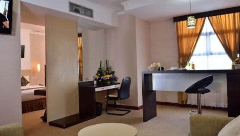Imagen de la habitación del Hotel Uny, Depok. Foto 2
