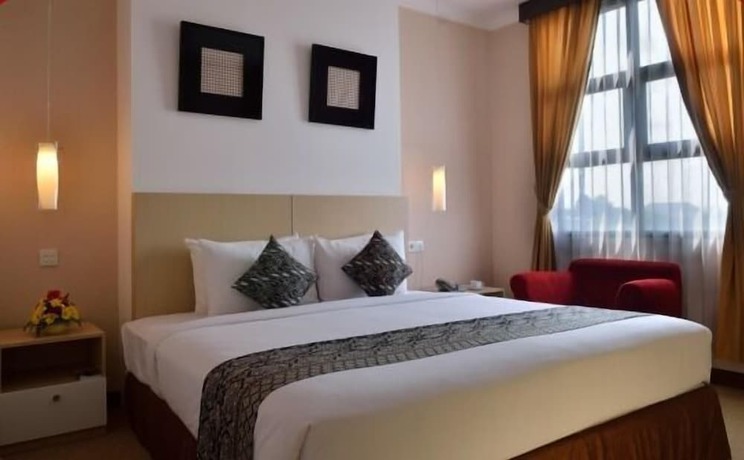Imagen general del Hotel Uny, Depok. Foto 1