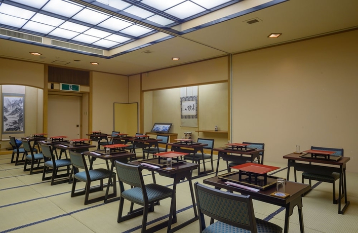 Imagen del bar/restaurante del Hotel Unzen Azumaen. Foto 8