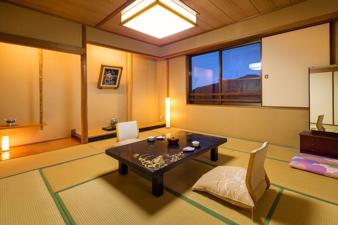 Imagen de la habitación del Hotel Unzen Shinyu. Foto 17