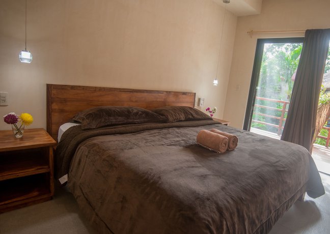 Imagen de la habitación del Hotel Uolis Nah Villas. Foto 10