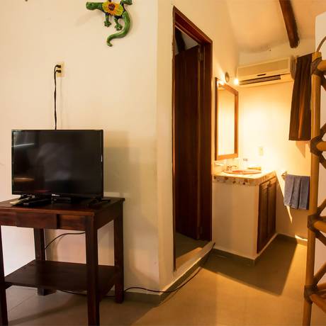Imagen de la habitación del Hotel Uolis Nah Villas. Foto 13