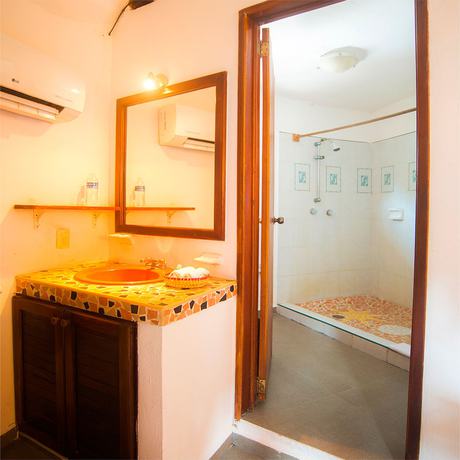 Imagen de la habitación del Hotel Uolis Nah Villas. Foto 18