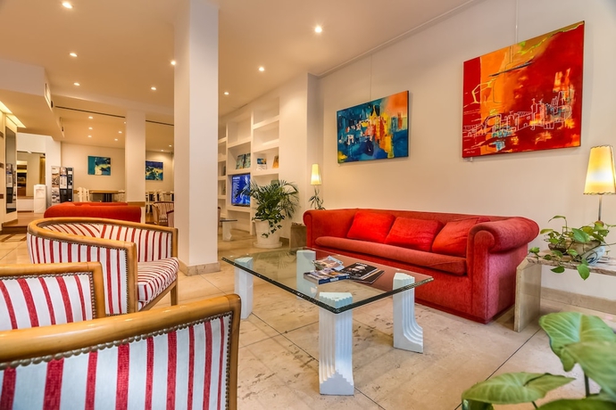 Imagen de los interiores del Hotel Up Congreso. Foto 16